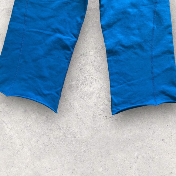 LuluLemon Athletica Cropped Leggings Size 6 - Picture 5 of 8